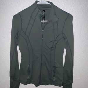 Slim fit workout jacket